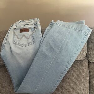 Wrangler light wash, slim trouser jeans